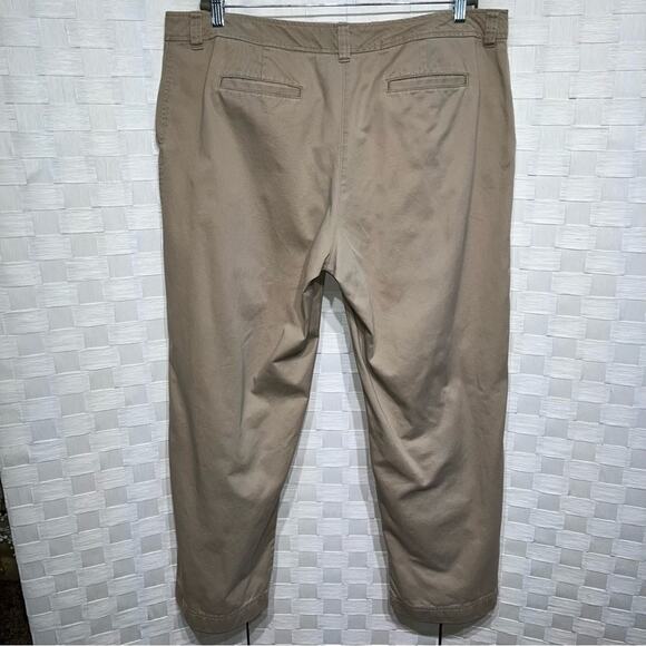 L.L. Bean Women’s Favorite Fit Straight Khaki Chino Pants Size 18 100% Cotton - Picture 4 of 10